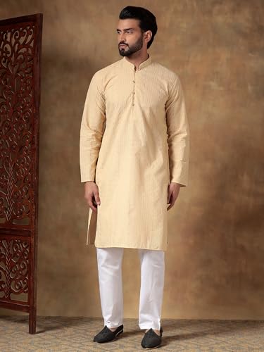 Image of Men's Solid Regular Fit Ethnic Wear White Kurta Pajama Set with Front Pocket