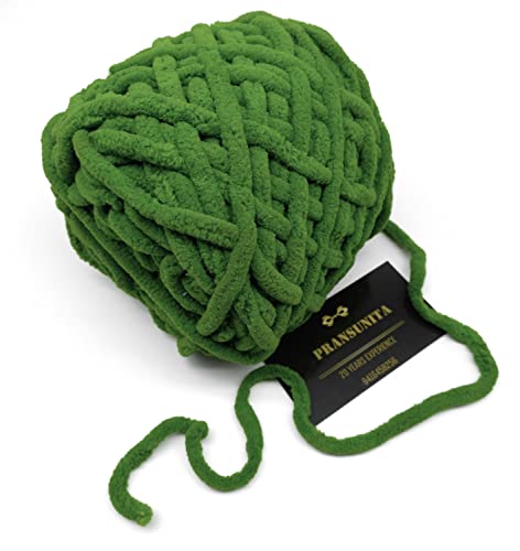 Image of Super Thick Fluffy Jumbo Polyester Baby Blanket Chenille Yarn for Knitting,Crochet&Home Decor Projects,Throw Pillows,Cushions&Blankets. -100 GMS 6Mm Thickness Colour Parrot Green