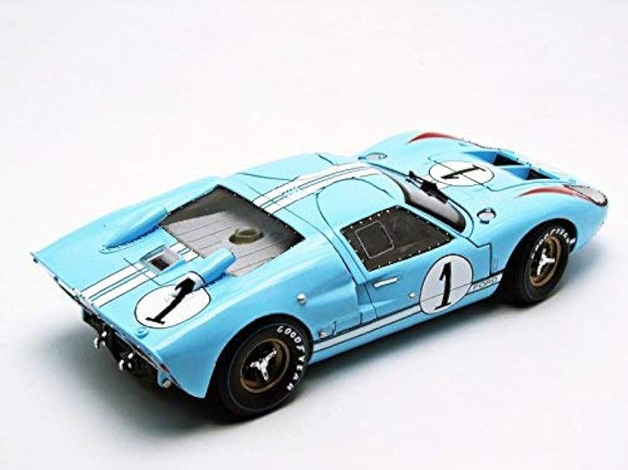 車　ダイキャストミニカー　1/18　フォードＧＴ　ＢＥＡＮＴＡＬＫ　Ｇ.Ｐ Amazon | マイストスペシャルエディション 2019 フォード GT