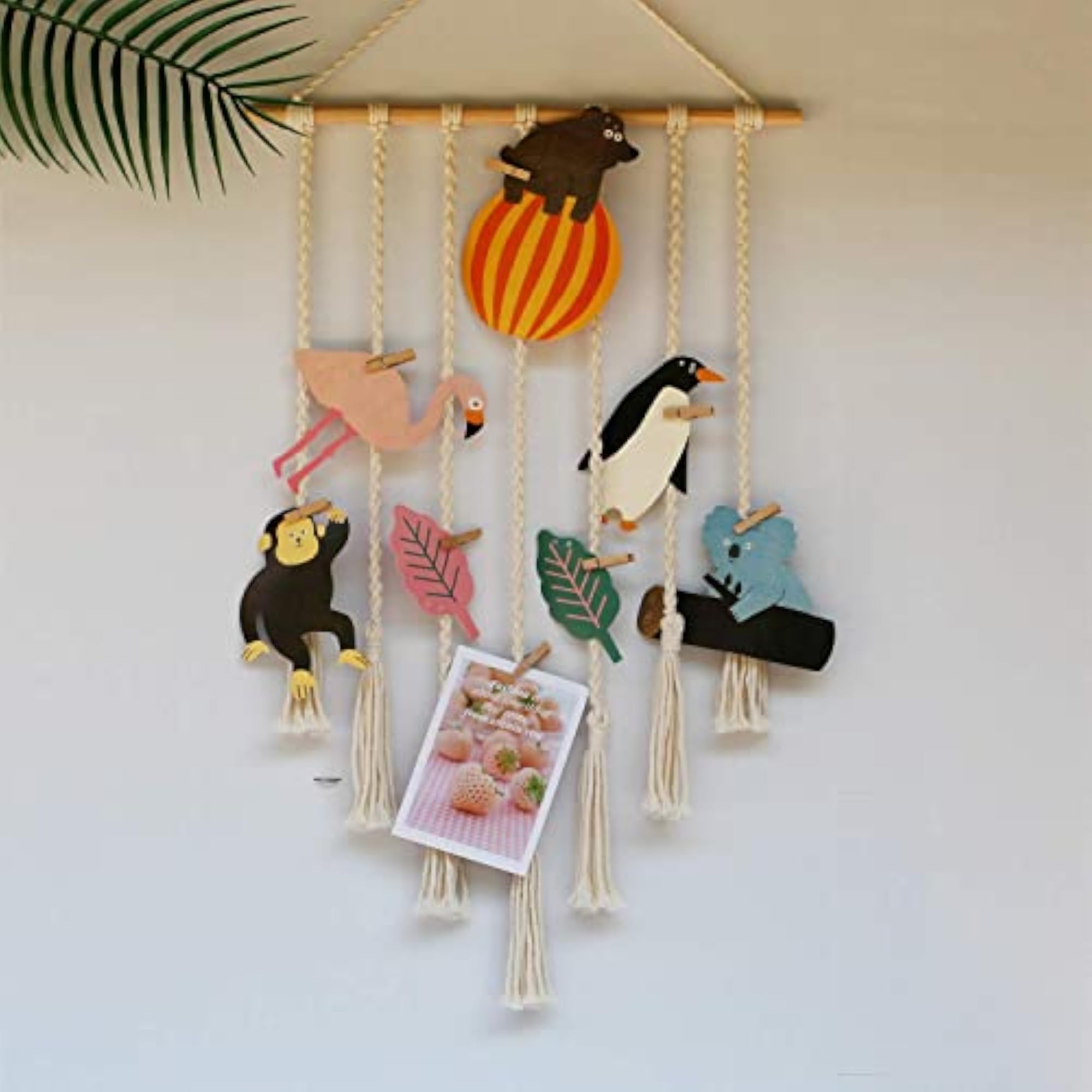 Home Macrame Wall Hanging, Macrame Photo Display