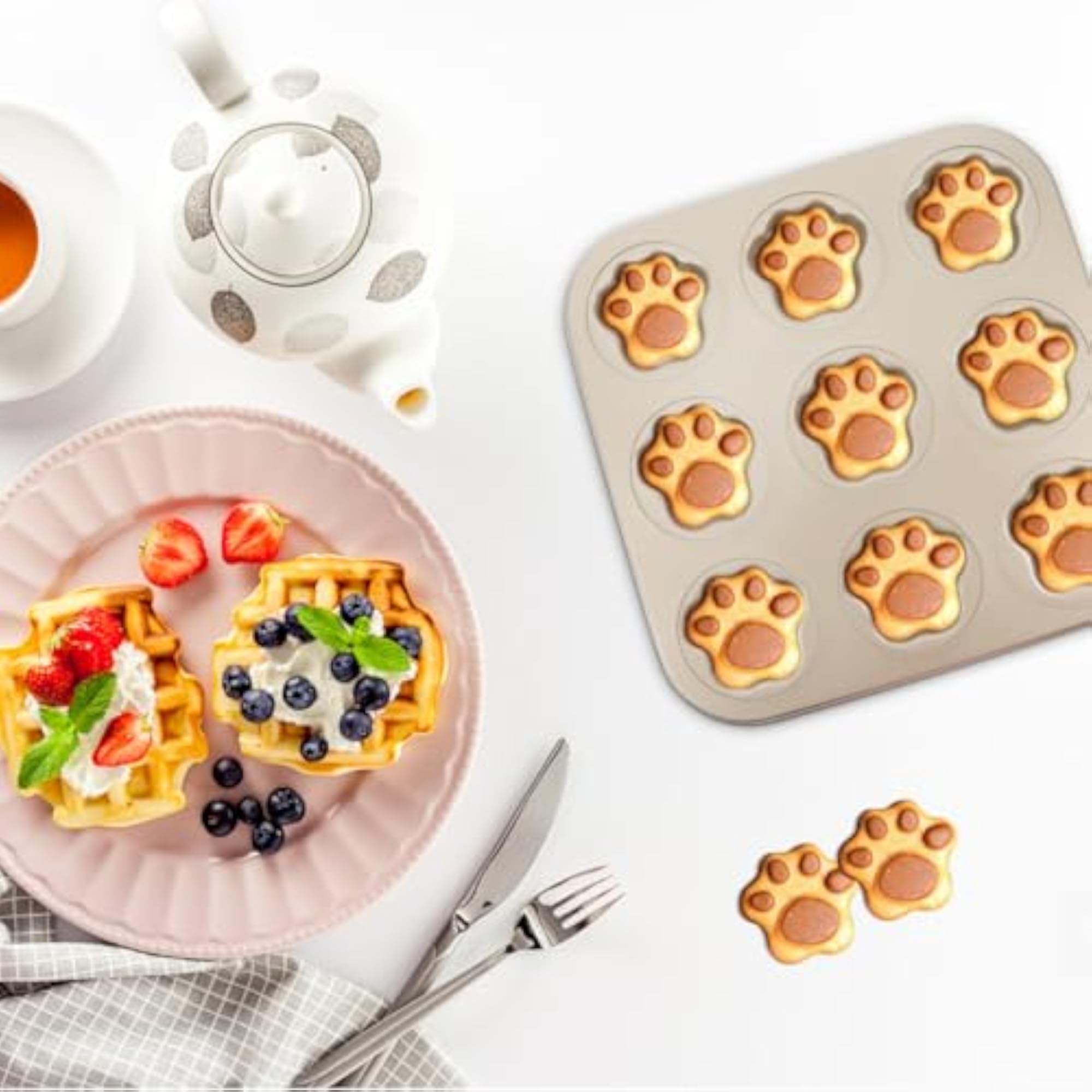 Round Cake Pans Muffin Pan, 9 Cup Cat Paw Shaped Baking Pan