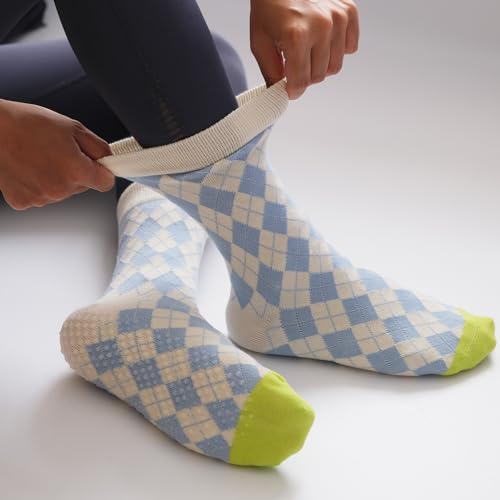 Grip Women Socks Pilates Yoga Socks Non Slip Barre Dance Hospital Running Cute Cotton Ankle Slipper Sock 3 Pairs4