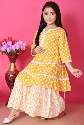 Image of First DREAMGirls Pink Bandhani Printed with Cotton Flower Lace Kurta with Sharara