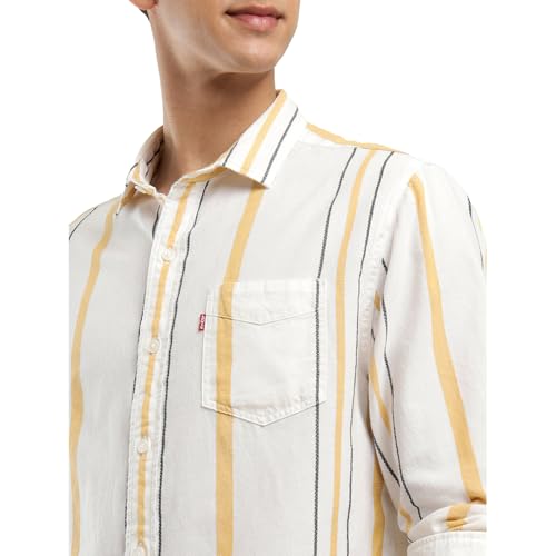 Image of Levi's Men Cotton Checkered Slim Fit Shirt