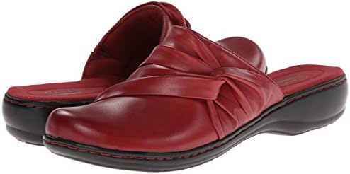 clarks red clogs