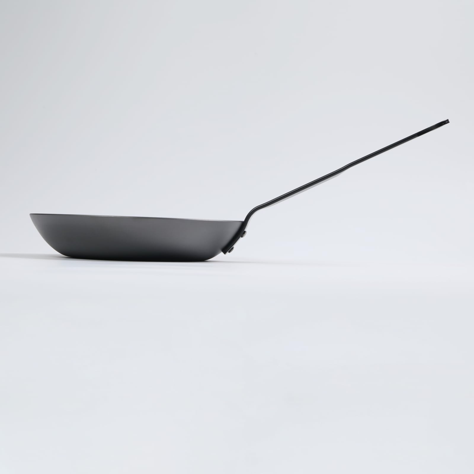 Amazon | 極Pro フライパン 鉄 26cm リバーライト 極 シリーズ