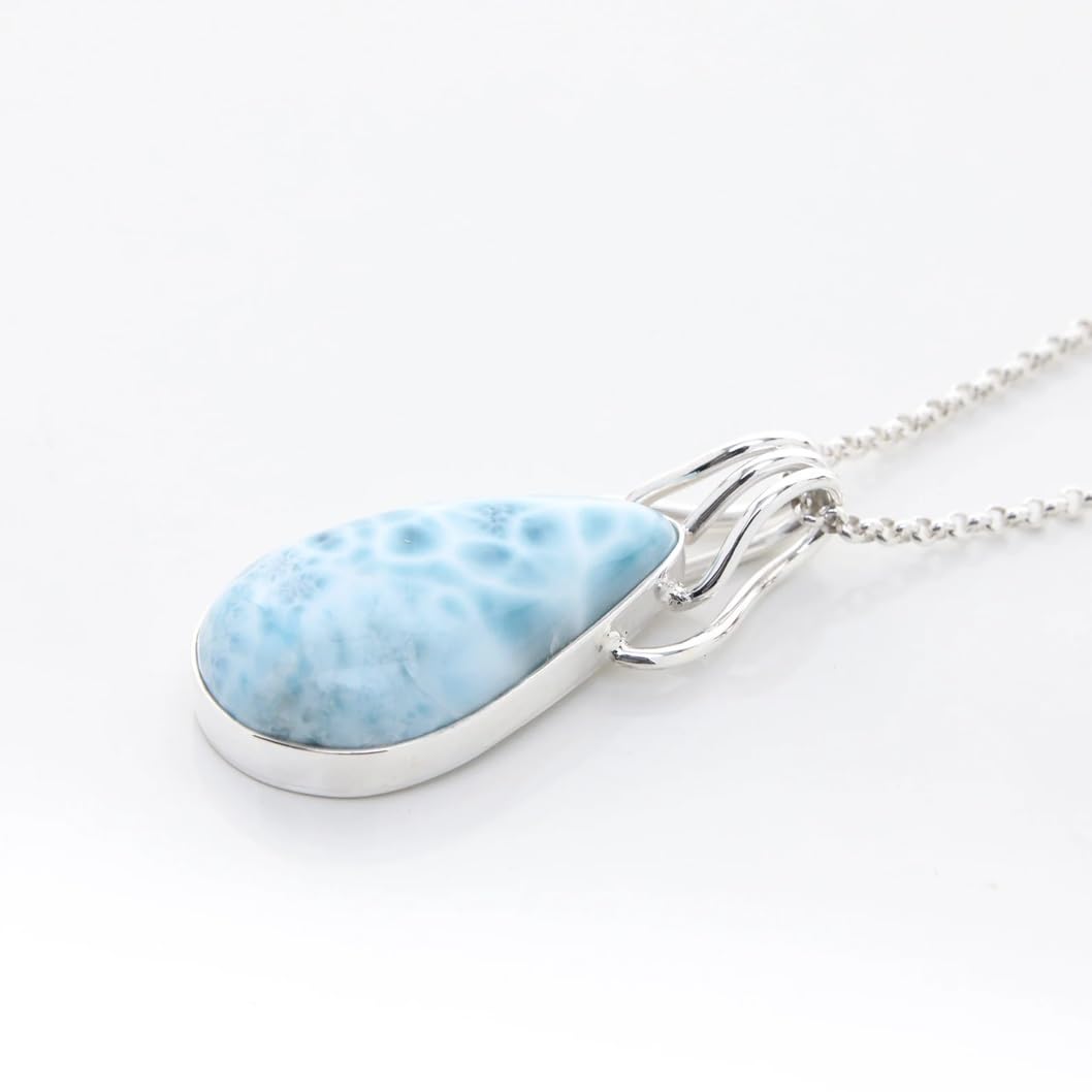 Collier artisanal avec pendentif en larimar naturel en forme de larme, chaîne en argent sterling 925, pierre précieuse bleue dominicaine, House of Aafreen