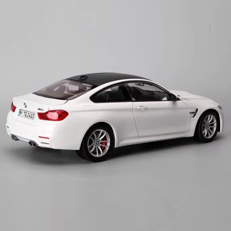 Amazon.co.jp: Paragon 1:18 M4 F82 白 : おもちゃ