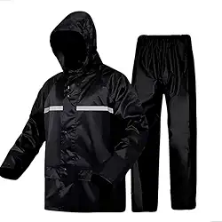 Conjunto de Capa de Chuva Impermeável para Motociclistas e Motoboys em PVC com Faixas Refletivas, Jaqueta com Capuz e Calça, GG, Cor Preta, Proteção Completa contra Chuva e Vento