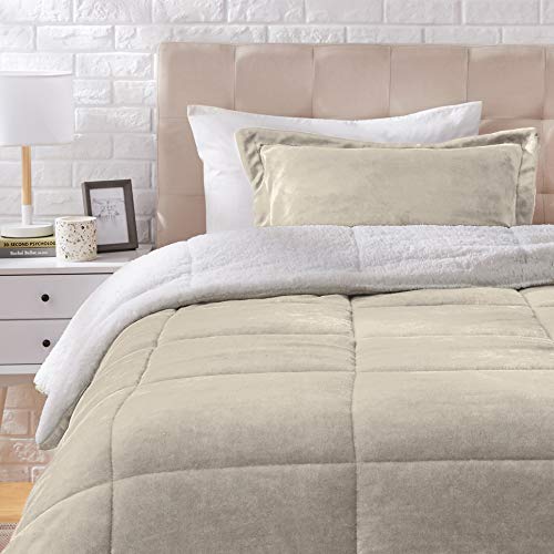 Amazon Basics Ultra-Soft Micromink Sherpa Comforter 2-Piece Bedding Set, Twin, Taupe