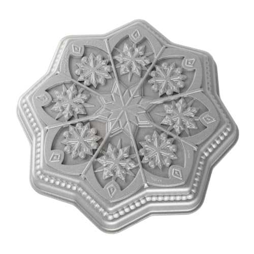 Nordic Ware+Sweet Snowflakes Shortbread Pan