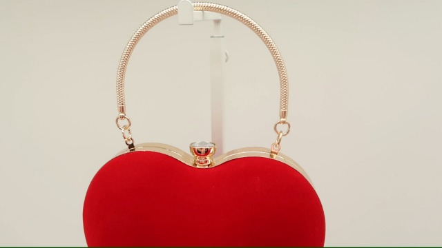 Bolso de mano mujer forma corazón para fiesta y coctel miniatura 7