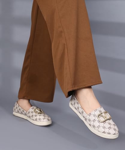 Image of JM LOOKS Women Slip On Platform Loafers with Buckle Detail Upper