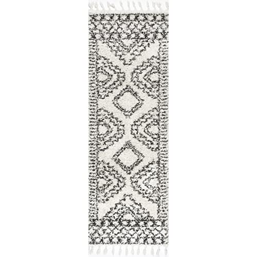 Nuloom Vasiliki Moroccan Shag Tasseled Runner Rug, 2' 8" X 8', Off-White #TOP1