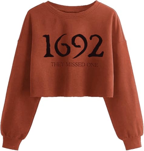 Boikukx Womens Salem 1692 They Missed One Crop Sweatshirt Halloween Retro Salem Massachusetts Graphic Lantern Long Sleeve Pullover Vintage Witches Tops Blouse(M 07ABrown)