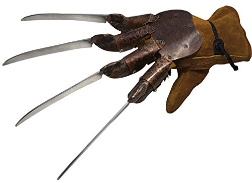 6591 Deluxe Freddy Glove Blister Pack Plastic