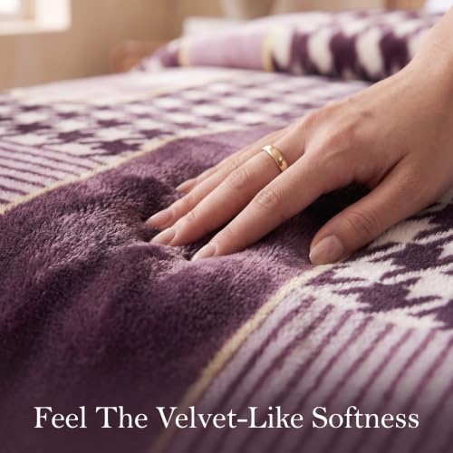 Image of HOMEKART Single Bed Plush Mink Blanket|Soft Velvet Fleece Blanket|Lightweight Yet Warm AC & Winter Blanket | Breathable, Cozy & Skin-Friendly for Home, Bedroom & Travel |56 x 80 Inches| Dusty Mauve
