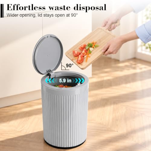 Small Bathroom Trash Can with Lid 2.1 Gallon Plastic Garbage Can Grey by JiatuA - Used condition - Image 4