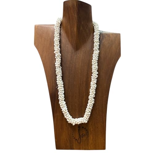 Hawaiian Lei Necklace of White Mongo Shells2