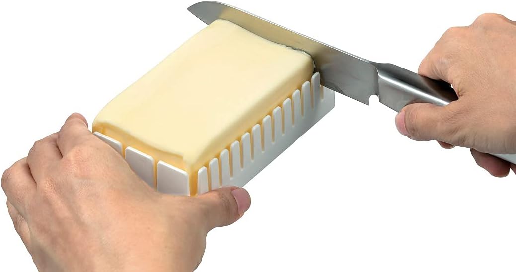 Skater BTG1-A Disney Winnie the Pooh LOVE GROW FASE Butter Case, Butter Container, Butter Cutter with Guide