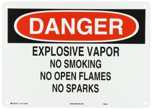 Évitez les explosions avec le panneau pour produits chimiques Brady 25653