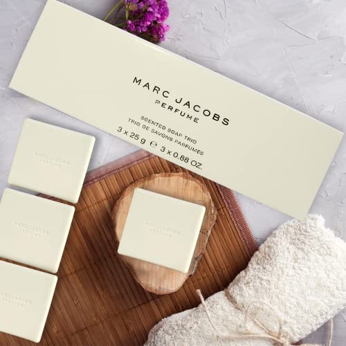 Marc Jacobs Women's Perfumed Soap Trio Gift Set