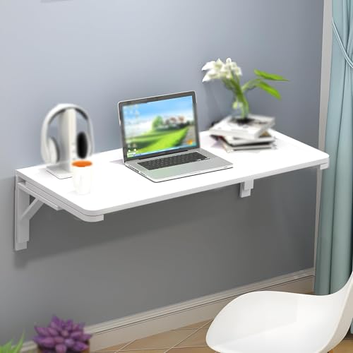 Table murale pliable pour optimiser un studio avec un coin bar