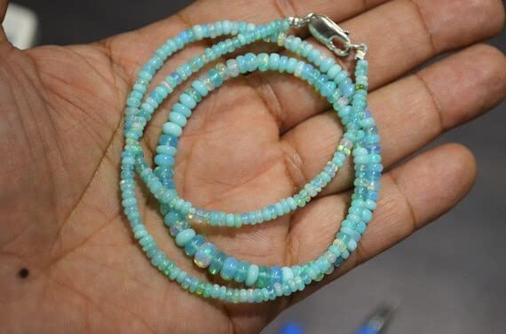 Opale d'Éthiopie en perles lisses de 3 à 5 mm fil de 19 pouces pour enfilage collier