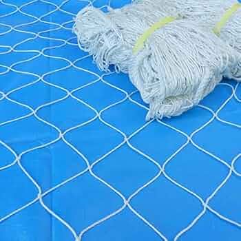 ナカダ産業　防鳥ネット　3m×13m ほぼ新品　防球ネットとしても　25mm ナカダ産業 防鳥ネット 3m×13m ほぼ新品 防球ネットとしても