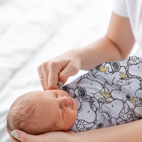 Image of Lambs & Ivy Snoopy Muslin Swaddle Blanket & Mini Plush Newborn Baby Gift Set
