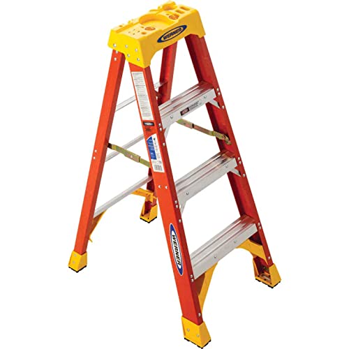 Werner 6204 300-Pound Duty Rating Type IA Fiberglass Stepladder, 4-Foot by Werner