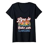 Obtenez cette ambiance rétro pour les amateurs de clavicord avec coucher de soleil et lunettes de soleil vintage pour les amateurs de clavicorde. Ce dicton d'instrument clavicord fera sourire les professeurs de musique Clavicord lors des leçons de clavicorde, des cours de musique ou un festival. La vie est meilleure avec Clavicord!