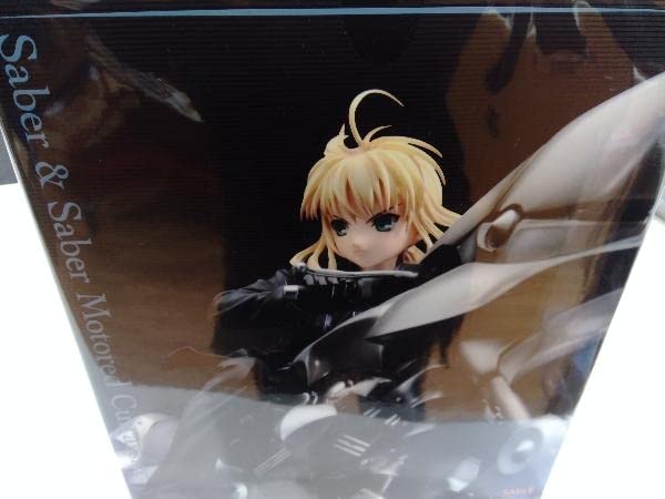Amazon.co.jp: Saber & Saber Motored Cuirassie, Fate/Zero, 1/8