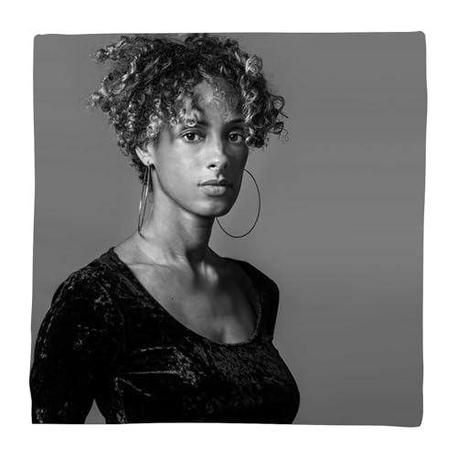 Picture And Reconstruct Me Different: Delphine Diallo Podcast Por arte de portada