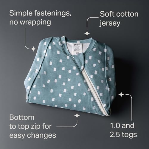 Tommee Tippee Baby Sleeping Bag for Newborns, The Original Grobag Swaddle Bag, Hip-Healthy Design, Soft Bamboo-Rich Fabric, 0-3m