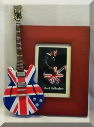 Oasis/Noel Gallagher Guitar Photo Frame 4"x6"