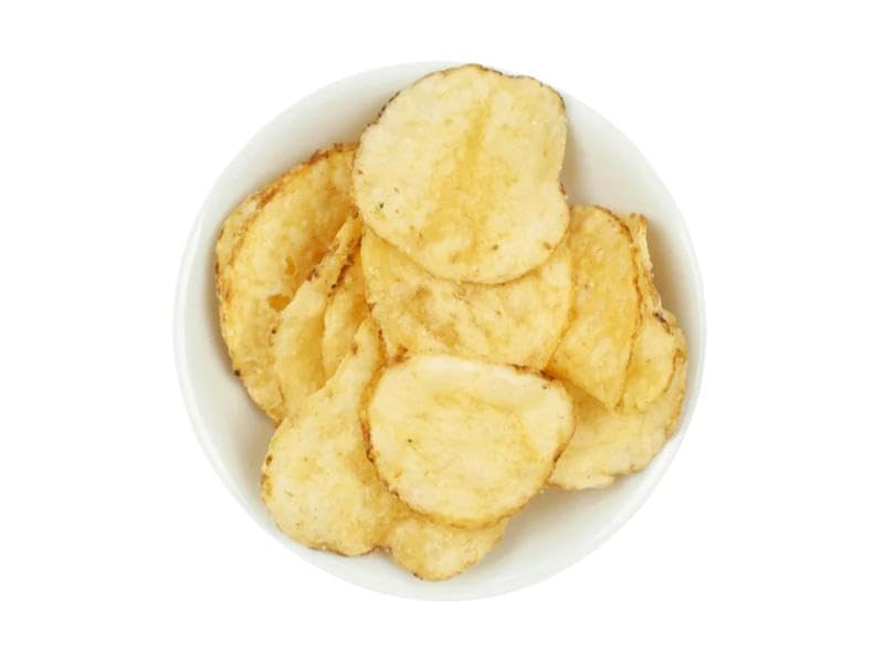 Miniatura 9 de igourmet The Best Christmas Snacks Gift Box  Surtido de golosinas navideñas artesanales con chocolates gourmet, galletas, patatas fritas y más,