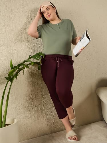 Image of CUPID Woman's Plus Size Plain Cotton Half Pant, 3 /4th Sports n Casual Night Short Pant, Knee Length Indoor n Outdoor Capris for Ladies