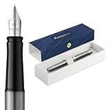 Una silueta elegante con un barril y una tapa acabados en acero inoxidable cepillado. El clip de doble rama característico de Waterman y un anillo ancho en la tapa recubierto de paladio completan el aspecto con una distinción refinada.