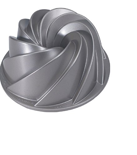 Nordicware Commercial Heritage Bundt Pan Heavy Duty Cast Aluminum...