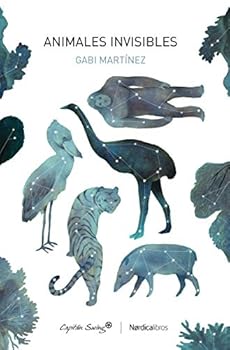 Paperback Animales Invisibles [Spanish] Book