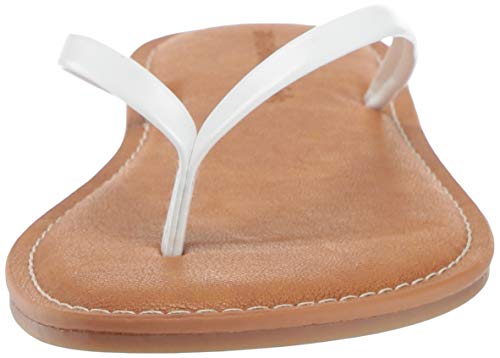 Image of Amazon Essentials Women's Thong Sandal