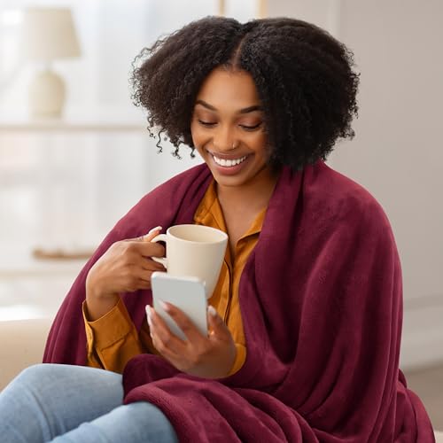 Image of Utopia Bedding Fleece Blanket Throw Size Burgundy 300GSM Luxury Anti-Static Fuzzy Soft Microfiber Blanket for Couch, Sofa and Bed (50x60 Inch)