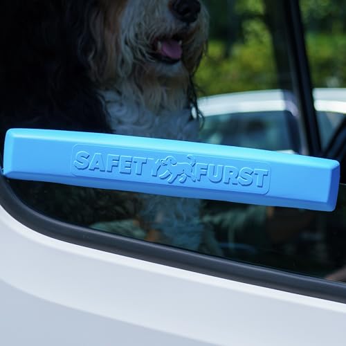 SafetyFurst Whiffie Cushion™ – Premium XL EXTRALIGHT® Foam Dog Car Window Cushion, Soft Chin Rest for Comfortable Car Rides, 15.75