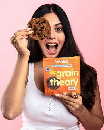 Image of Chuckle Ragi Cookies with Oats & Chia Seeds | 200g (4 x 50g)| Gluten Free Multigrain Biscuits | No Maida No Palm Oil | Jaggery Sweetened Dark Cocoa Ragi Biscuits | Healthy Snack | Grain Theory
