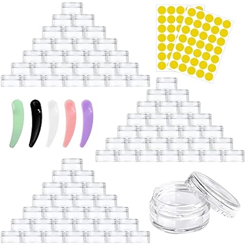 AMANMAN 100 Pcs Sample Pots Travel Cosmetic Jar 5ml/5g Small Plastic Containers Empty Clear Tin Bottles with Lids Labels Spatula Makeup Accessories for Toiletries Lip Balm Cream Liquid Glitter Storage Cover