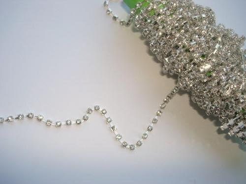 Roll of 10 yard AA Glass Crystal Rhinestones 3mm Stud/Silver Chain/Trim/trimming Clear US SELLER SHIP FAST