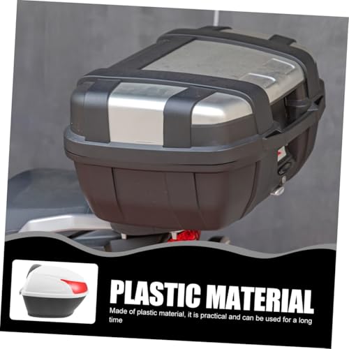 Rangement lors de la conduite à moto avec ce top case léger - 4