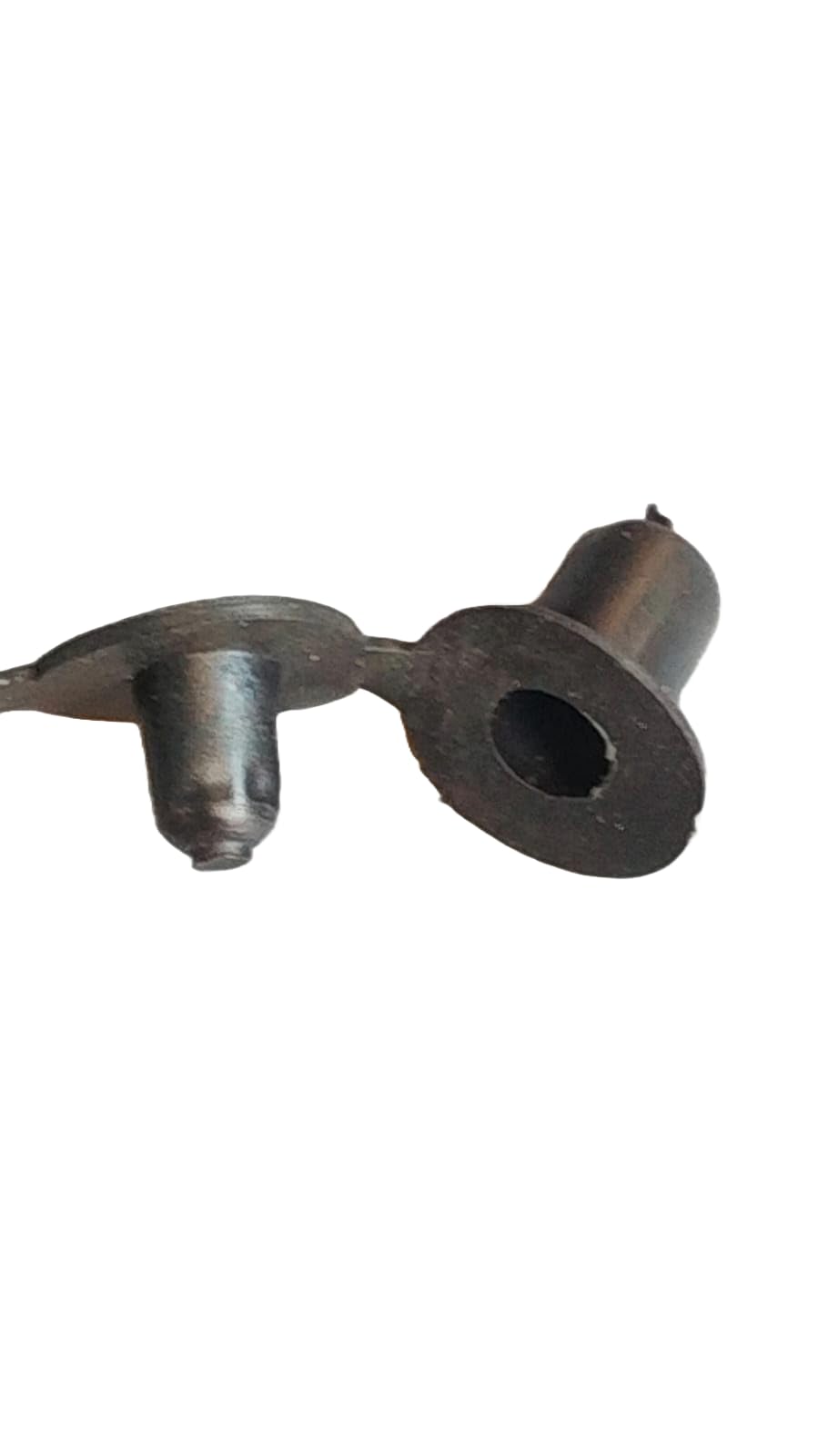 Air Cooler Water Drain Plug Rubber Suitable for 10 MM Or 1 Cms Drain Hole Only (Verify Your Air Cooler Drain Hole's Dimensions & Buy)