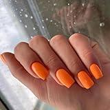 KQueenest Orange Press on Nails Short Medium Square Glue on Nails Set,Solid Color Fake Nails Short Coffin Acrylic Nails Press on Gel Nails for Women Reusable False Nails in 24 Pcs